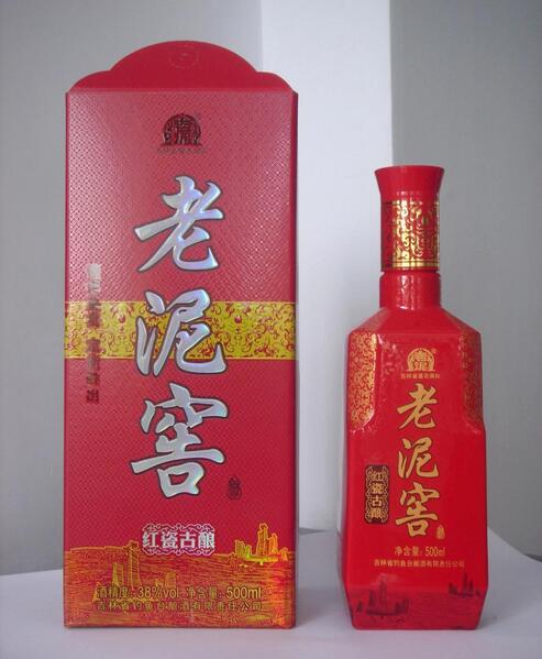 老泥窖白酒