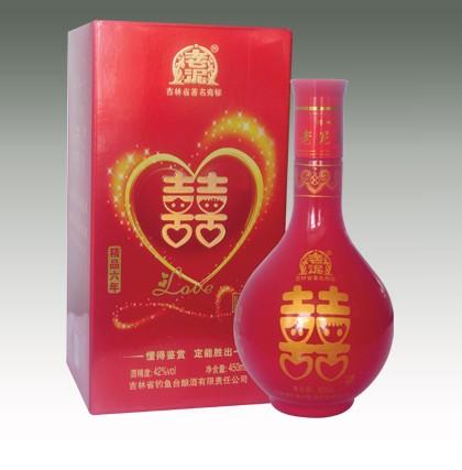 老泥窖白酒