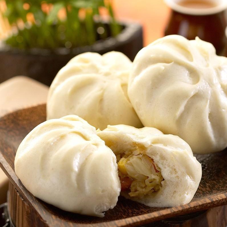 光头许包子铺