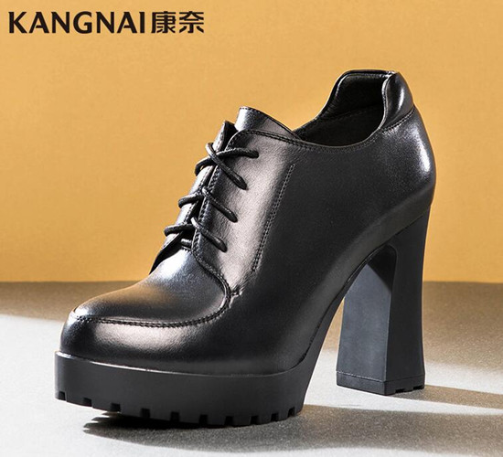 康奈皮鞋