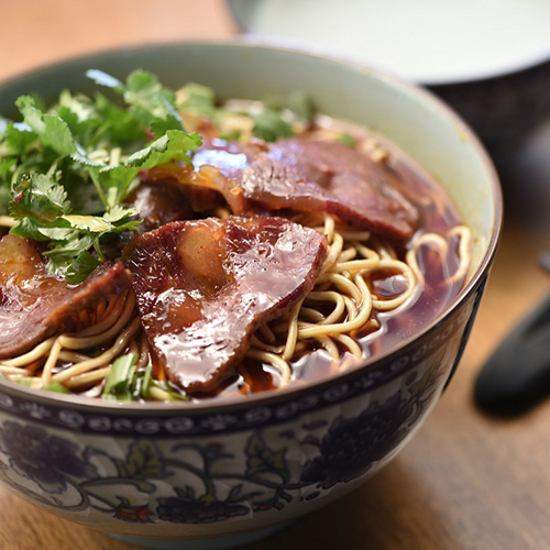 新农牛肉面馆