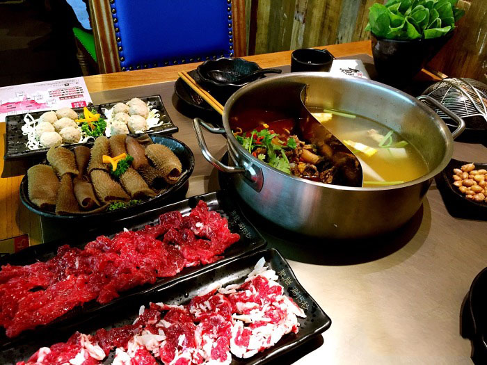 左庭右院鲜牛肉火锅