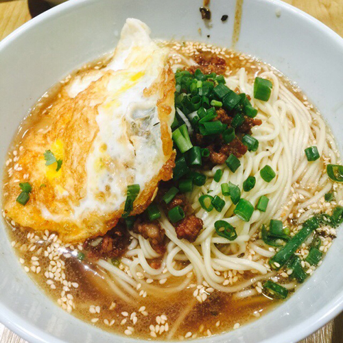 123台灯的面
