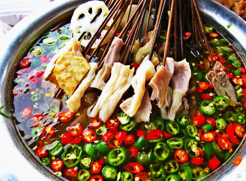 签滋味砂锅串串香