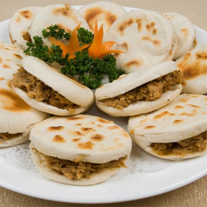 梁记肉火烧