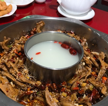 鸭掌门火锅店