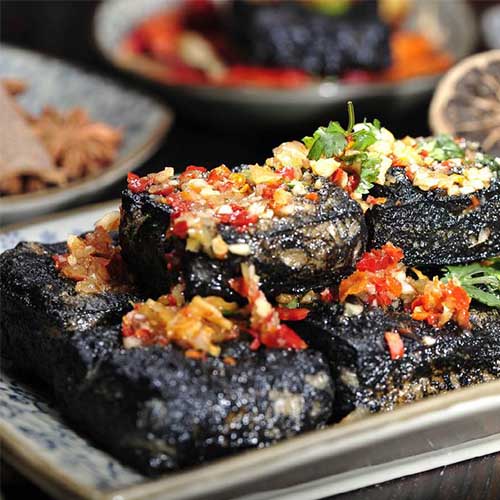 黑色经典臭豆腐