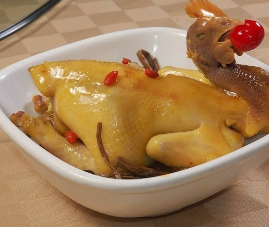 小鸡遇