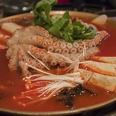 超越麻辣烫
