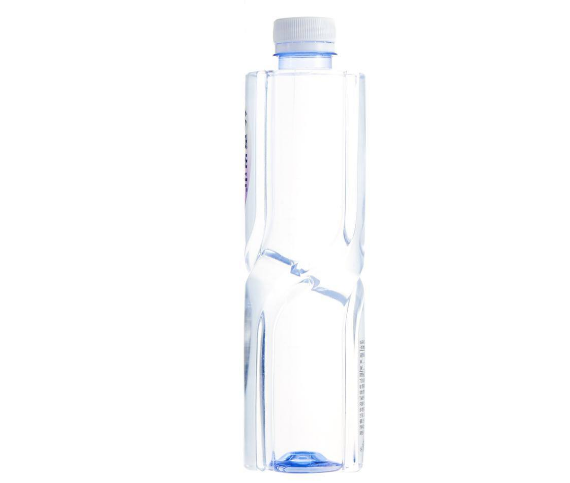 百岁山矿泉水