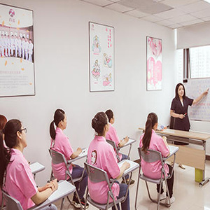 爱幼童教育