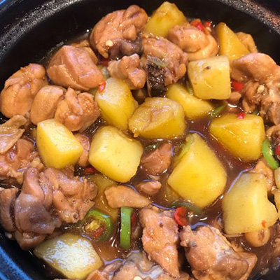 杨铭宇黄焖鸡米饭