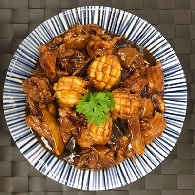  妙小鸡鲍汁焖鸡