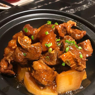 鲸馋鲍汁焖鸡