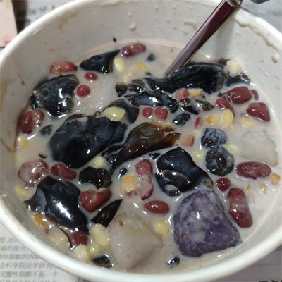 豆吉汤圆奶茶