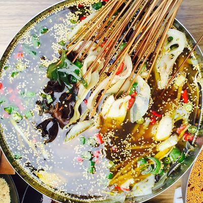思蜀串门冷串串